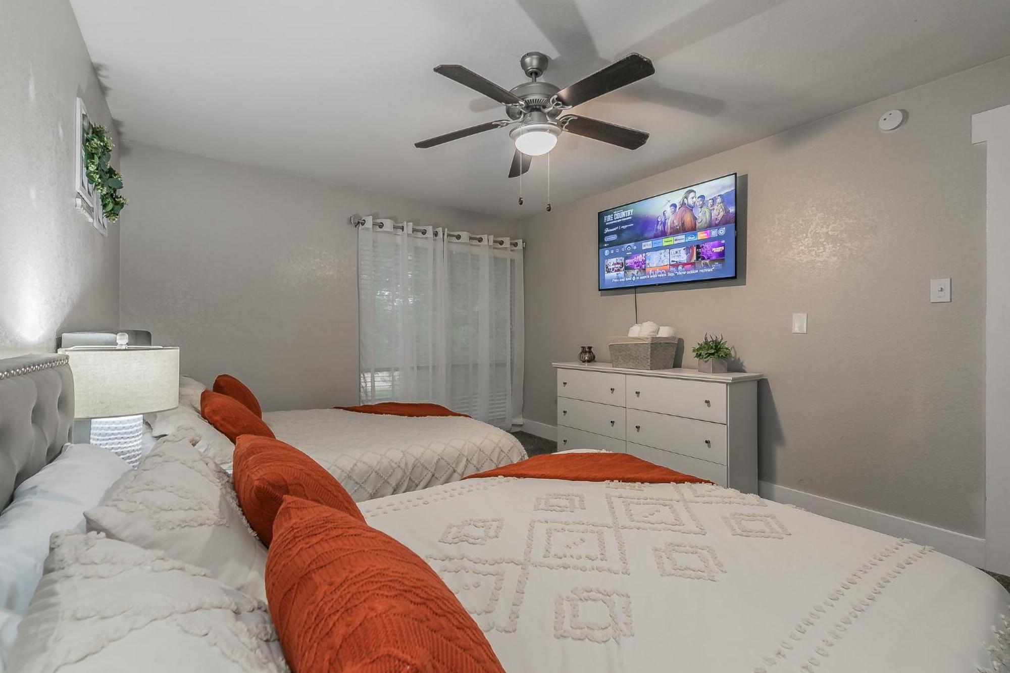 Cozy 2Br Farmhouse Apt - Sleeps 8 - Free Parking! أرلينغتون المظهر الخارجي الصورة