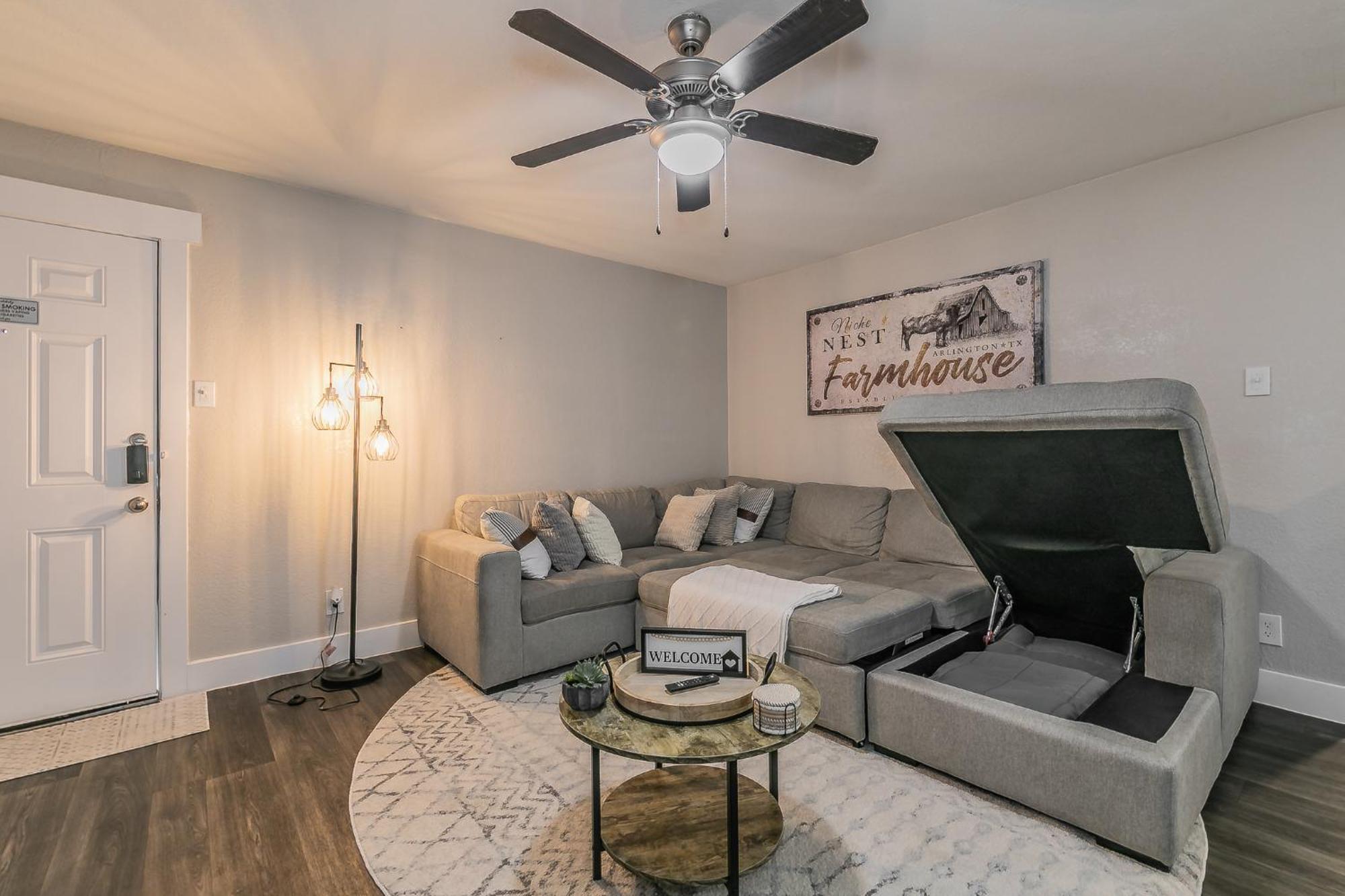 Cozy 2Br Farmhouse Apt - Sleeps 8 - Free Parking! أرلينغتون المظهر الخارجي الصورة
